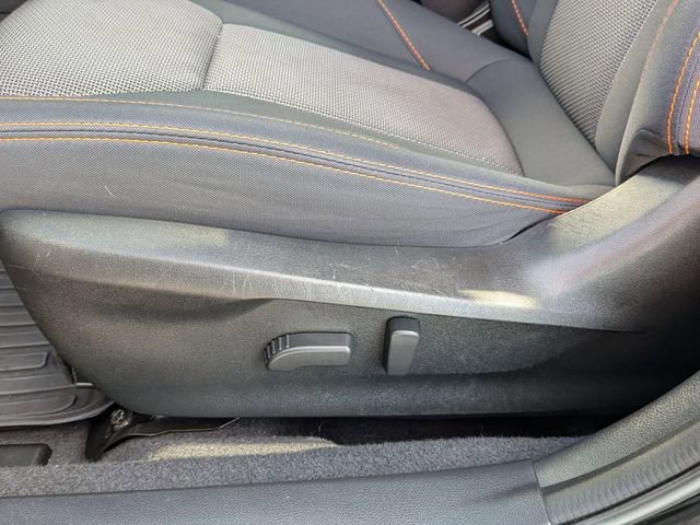 Used 2023 Subaru Crosstrek 2.0i Premium image 15