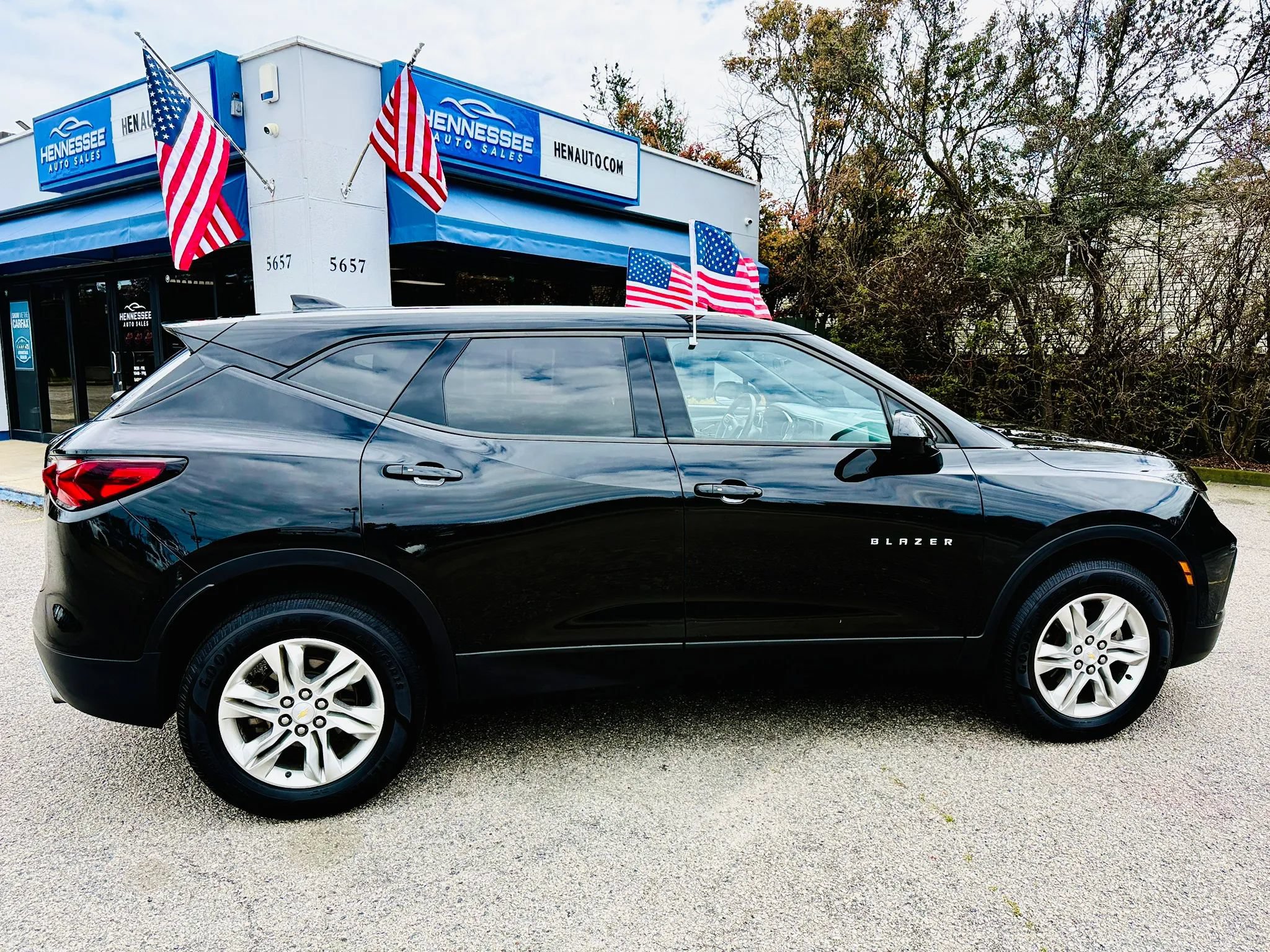 Used 2019 Chevrolet Blazer LT FWD image 15