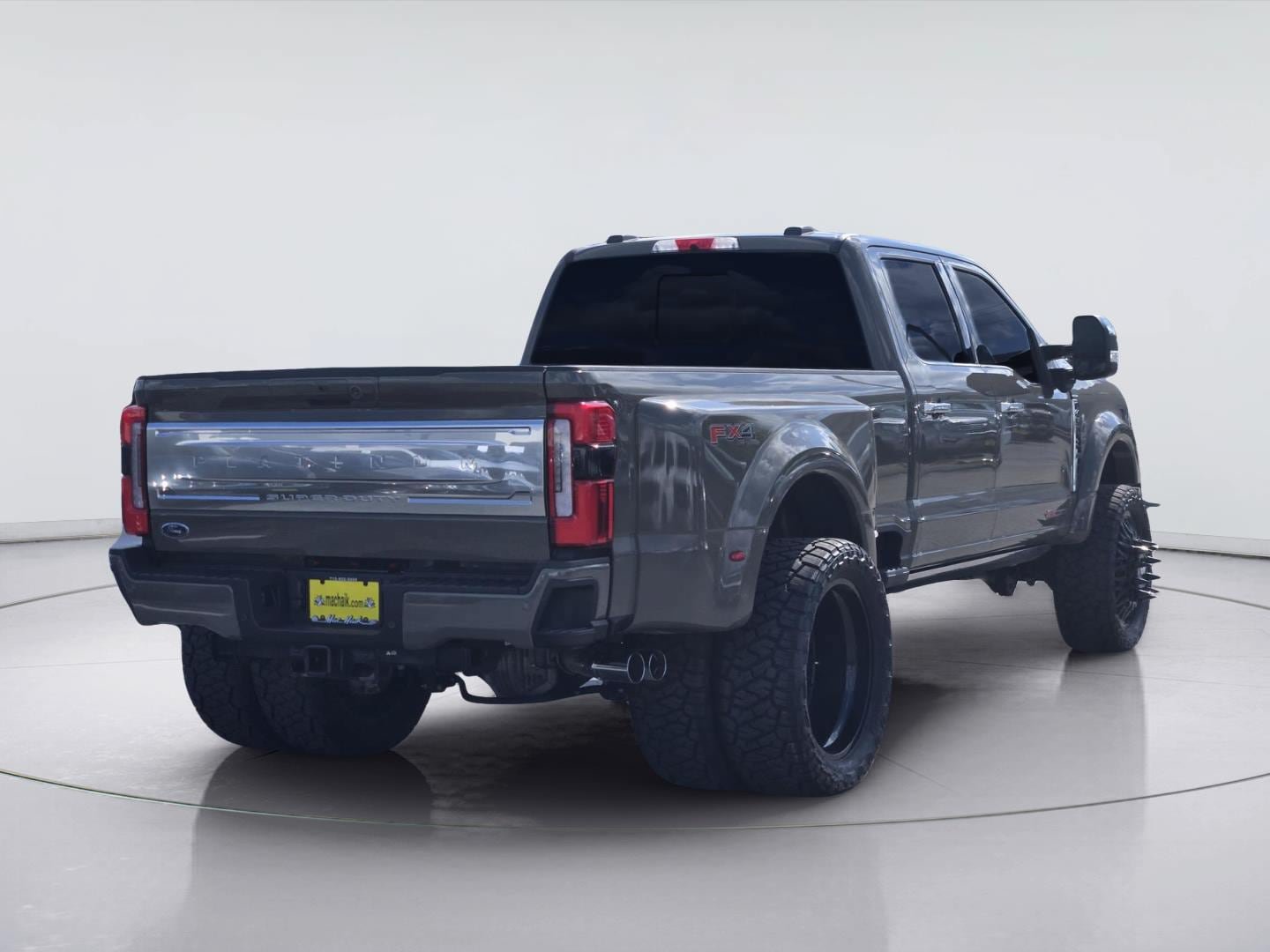 Used 2026 Ford F450 Platinum w/ Platinum Plus Package AWD/4WD image 8