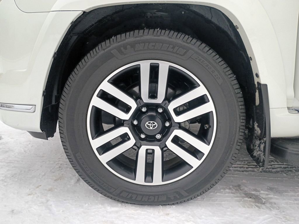 Used 2020 Toyota 4Runner 4WD image 27