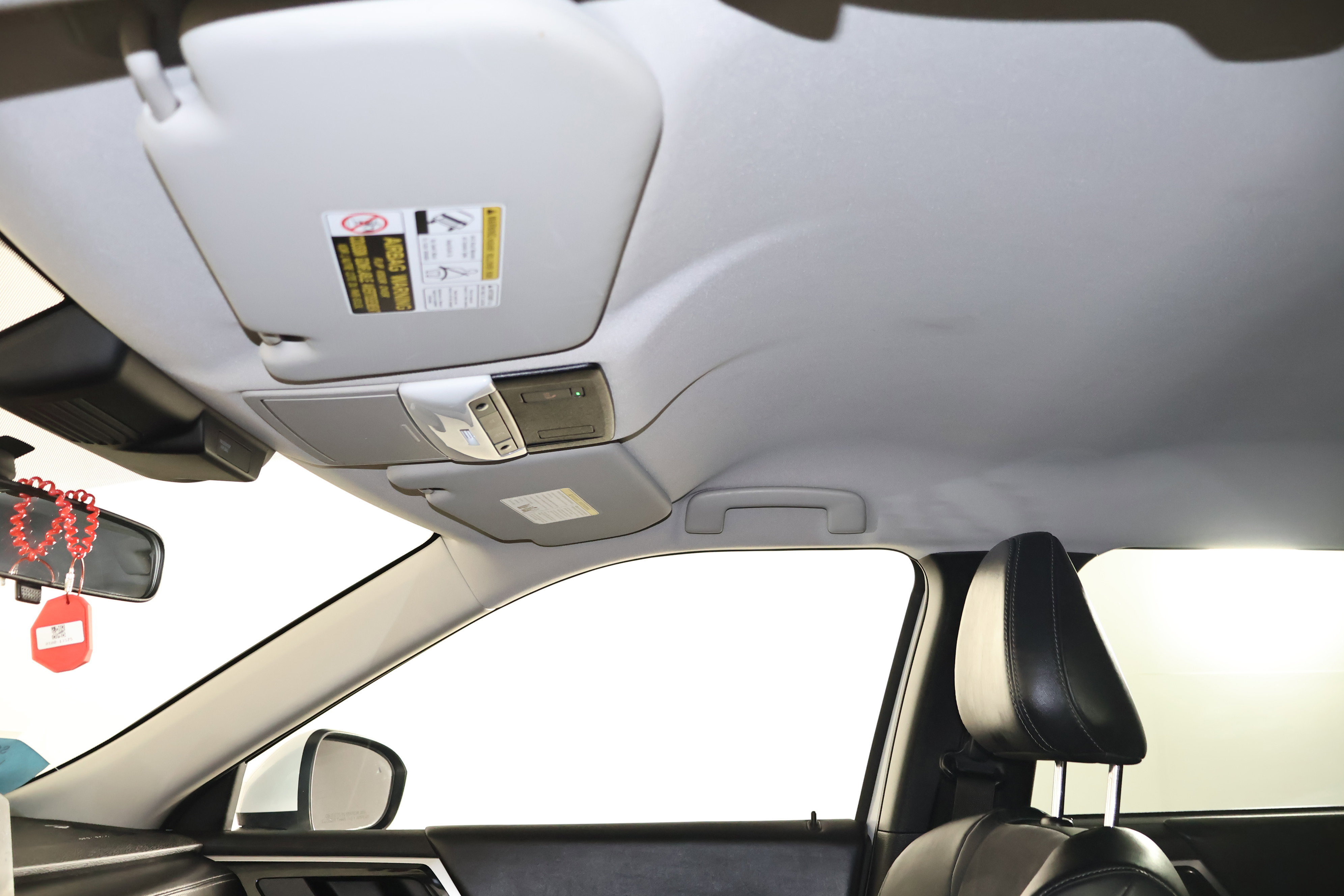 Used 2023 Mitsubishi Outlander SE AWD/4WD image 37