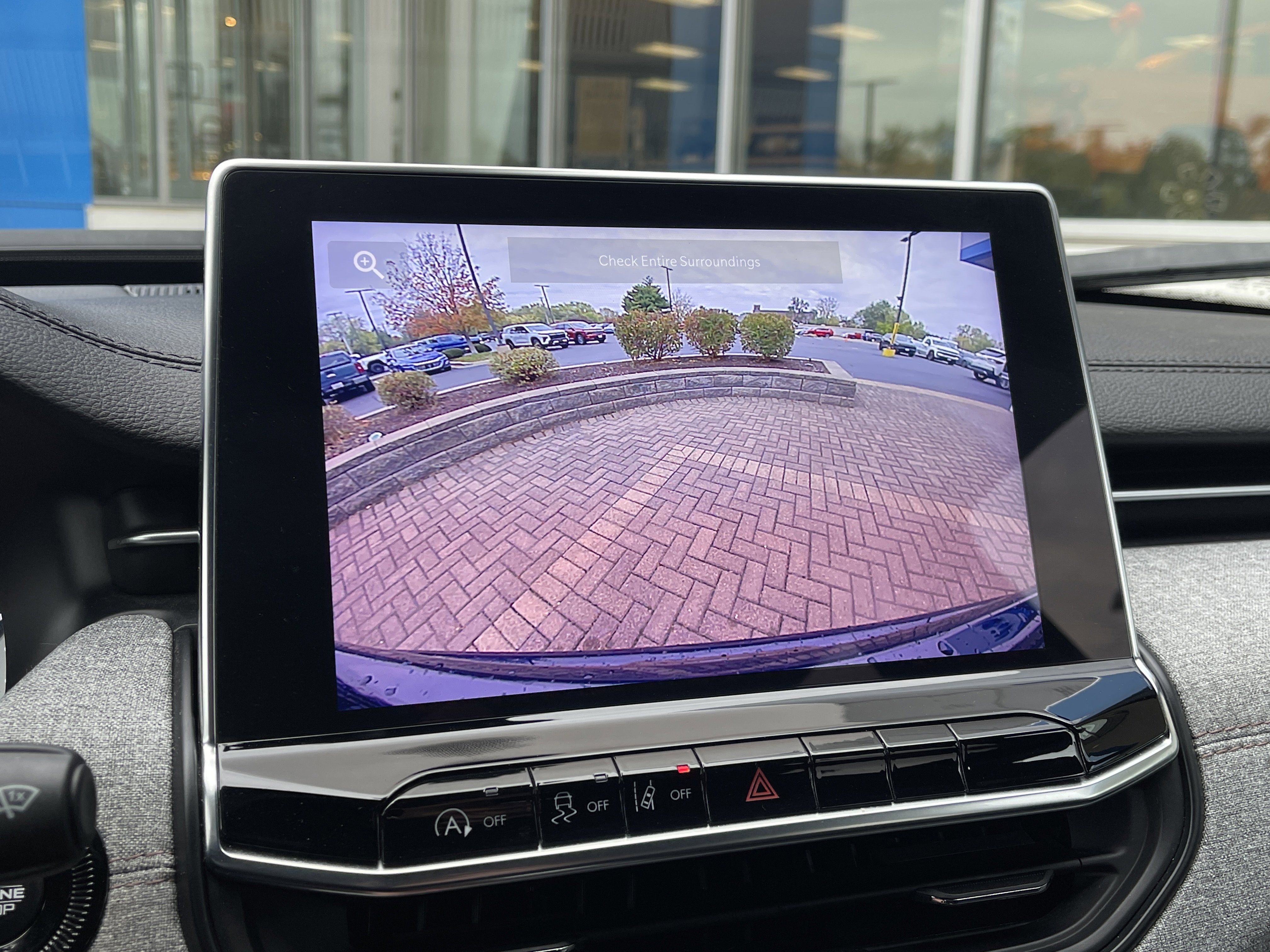 Used 2024 Jeep Compass Latitude image 26