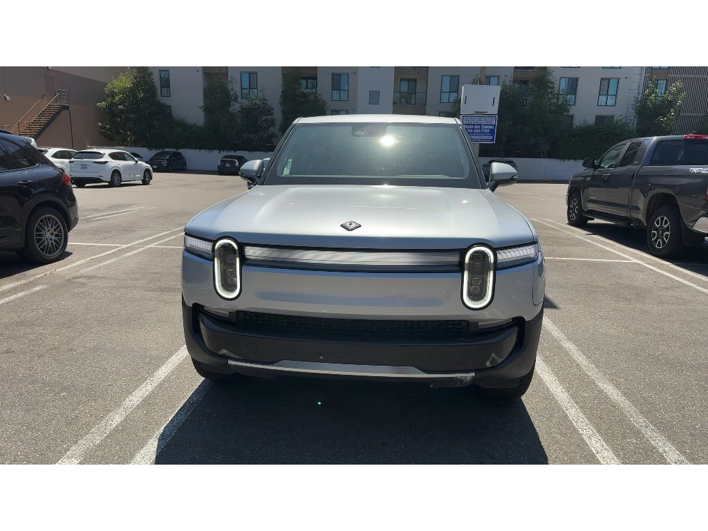 Used 2026 Rivian R1T Adventure AWD/4WD image 3