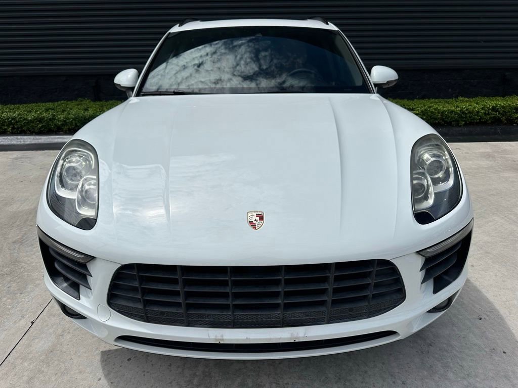 Certified 2018 Porsche Macan w/ Premium Package Plus AWD/4WD image 9