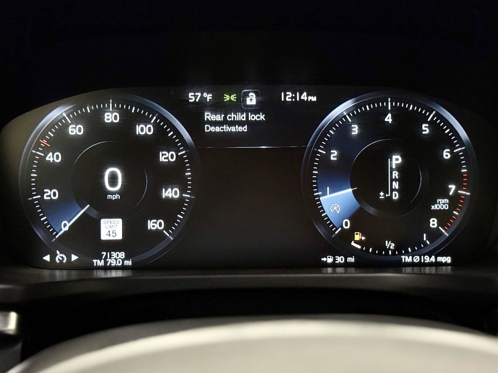 Used 2019 Volvo S60 T5 R-Design image 19