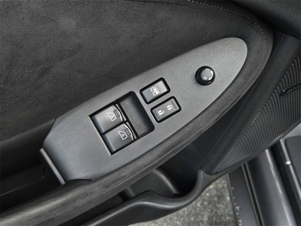 Used 2020 Nissan 370Z Touring Sport image 15