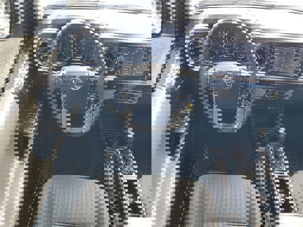 Used 2022 Toyota Tacoma SR5 image 26