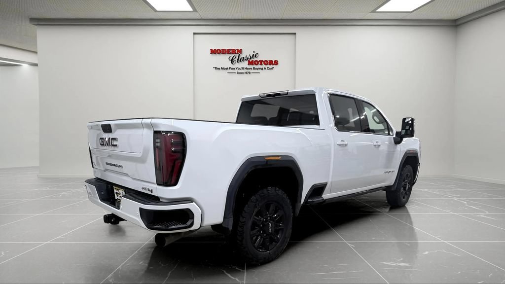 Used 2025 GMC Sierra 2500 AT4 AWD/4WD image 7
