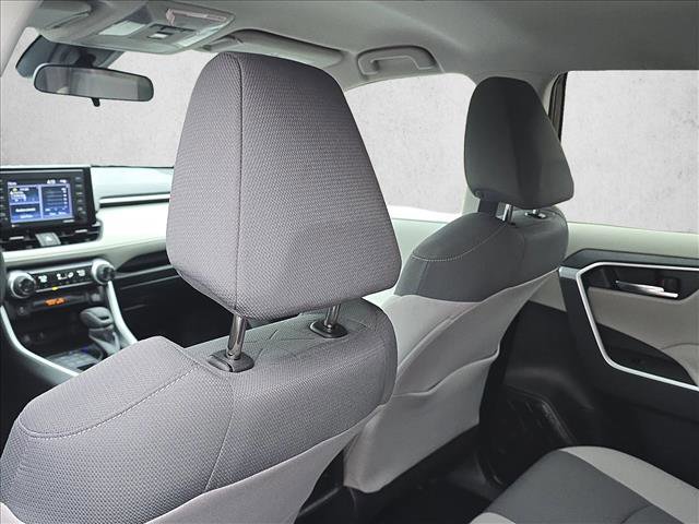 Used 2022 Toyota RAV4 XLE image 14
