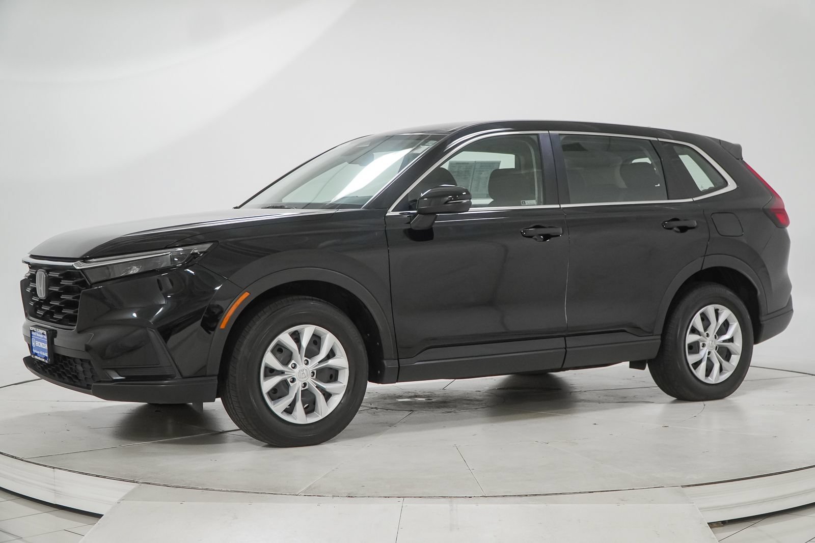 Used 2023 Honda CR-V LX image 5