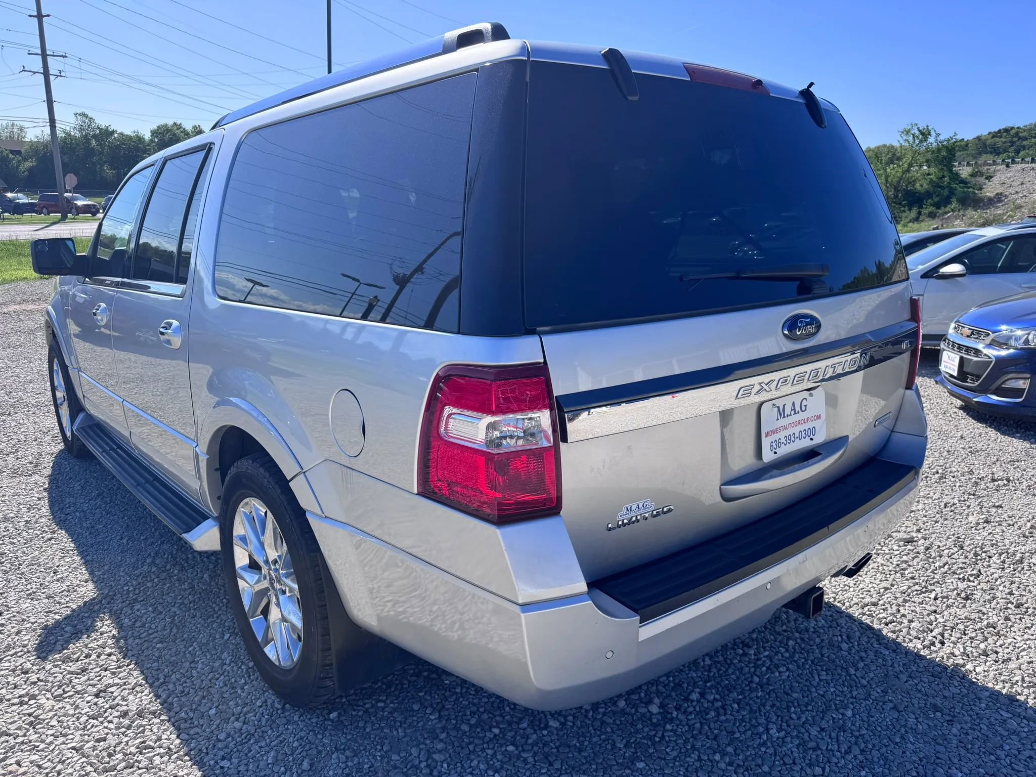 Used 2016 Ford Expedition EL Limited AWD/4WD image 4