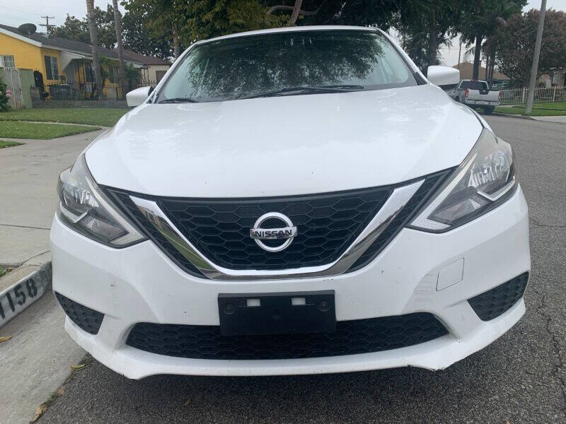 Used 2017 Nissan Sentra S FWD image 2