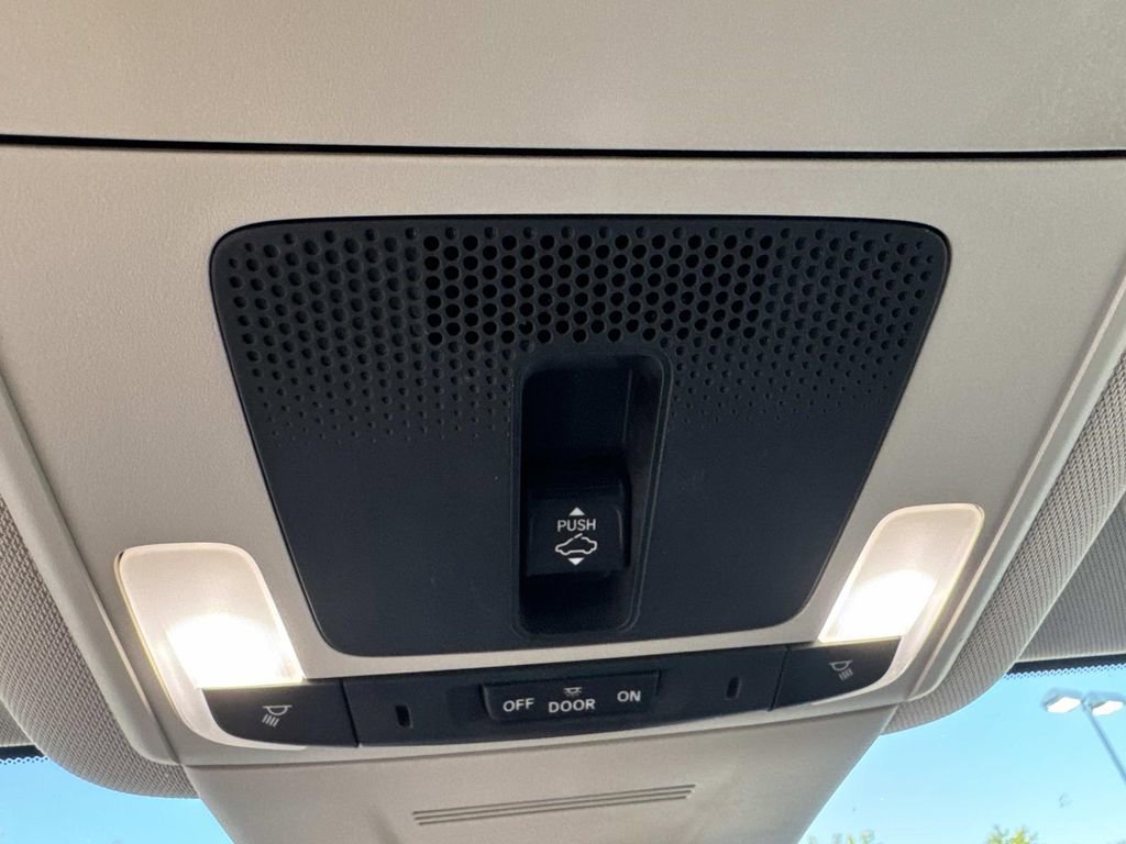 Used 2023 Honda CR-V EX image 19