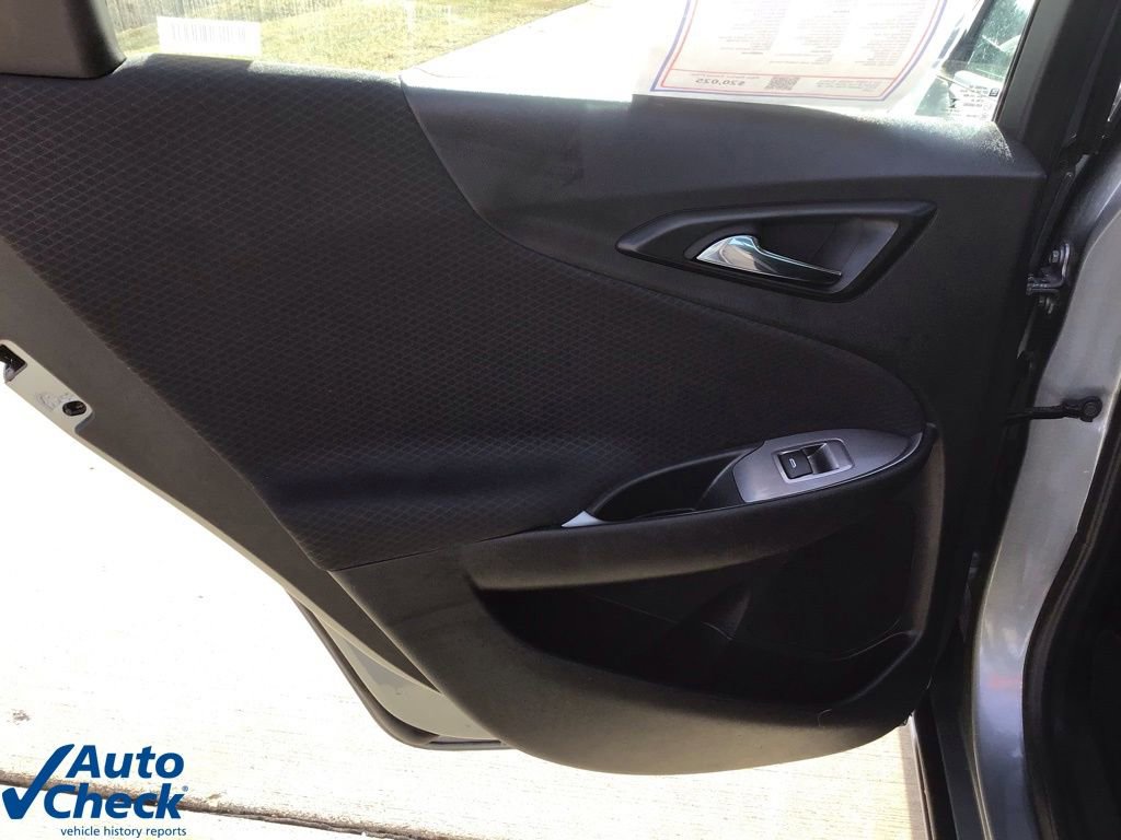 Used 2024 Chevrolet Malibu LT image 10