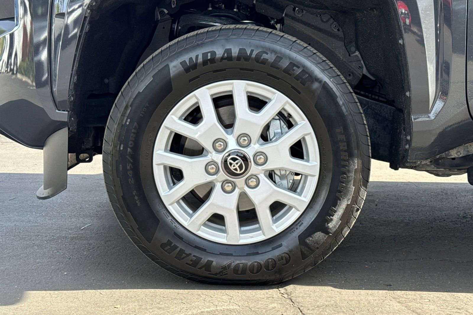 Certified 2026 Toyota Tacoma SR5 image 26