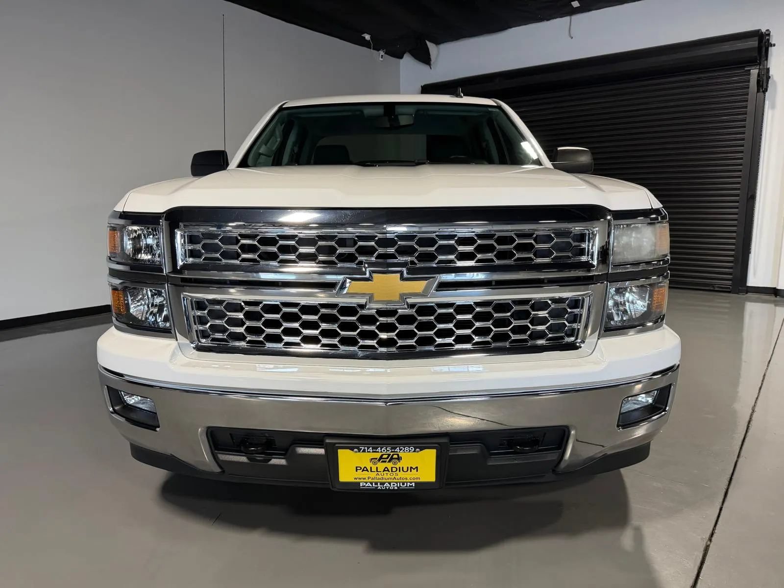 Used 2014 Chevrolet Silverado 1500 LT w/ Max Trailering Package RWD image 2