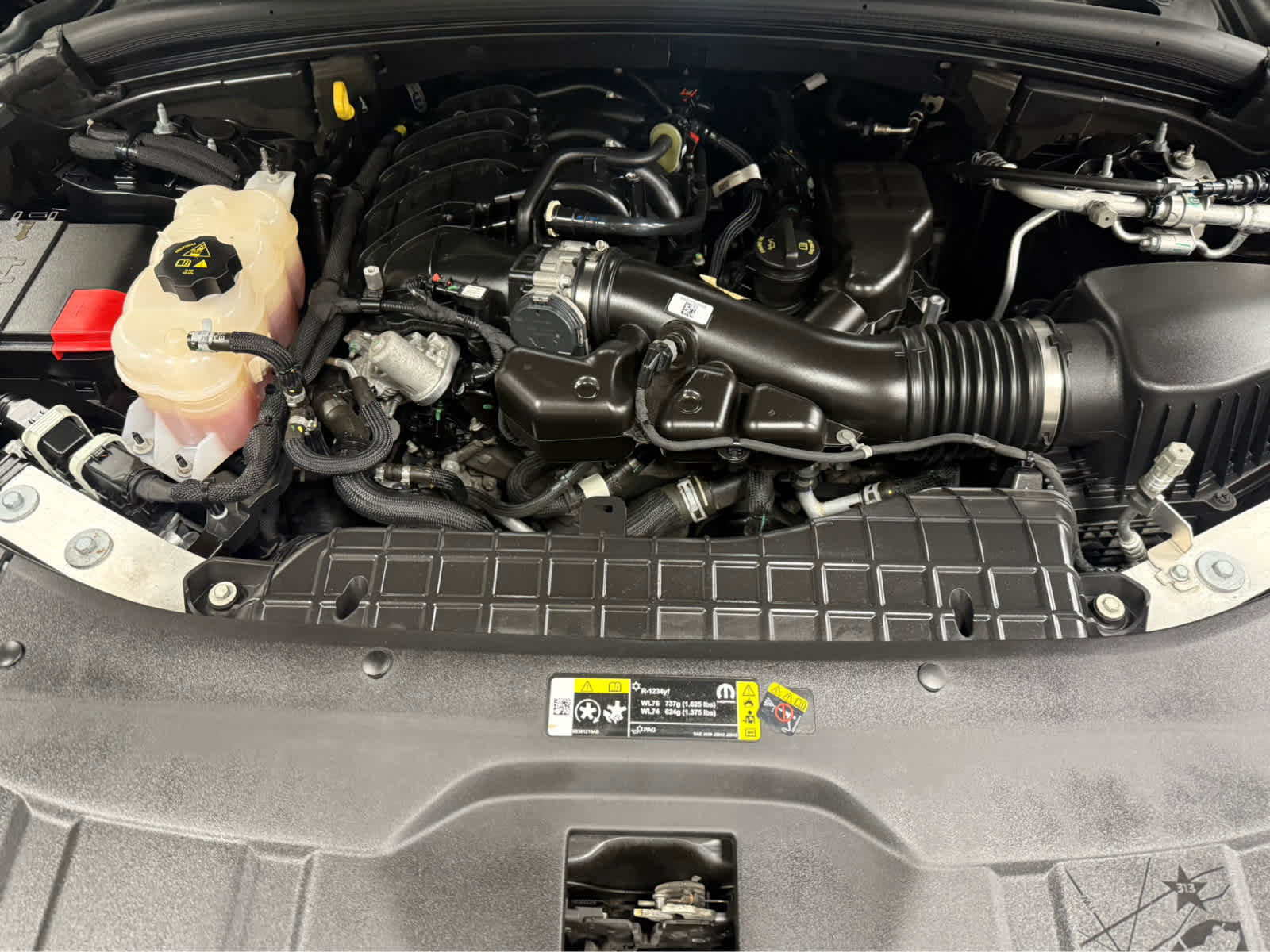 Used 2021 Jeep Grand Cherokee L Laredo AWD/4WD image 37