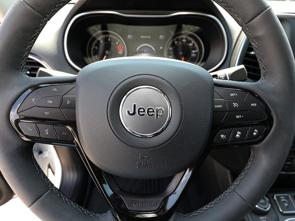 Used 2023 Jeep Cherokee Altitude Lux w/ Lux Elite Package image 14