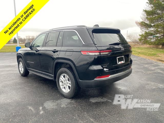 Used 2023 Jeep Grand Cherokee Laredo image 5