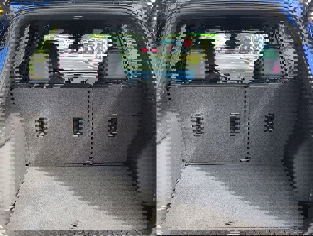 Used 2022 Chevrolet Equinox RS w/ RS Leather Package image 5