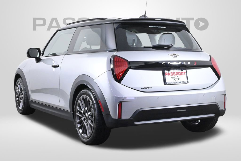 Certified 2025 MINI Cooper S image 6