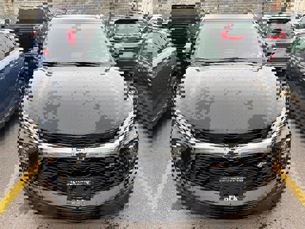 Used 2025 Chevrolet Blazer RS w/ Driver Confidence II Package image 2