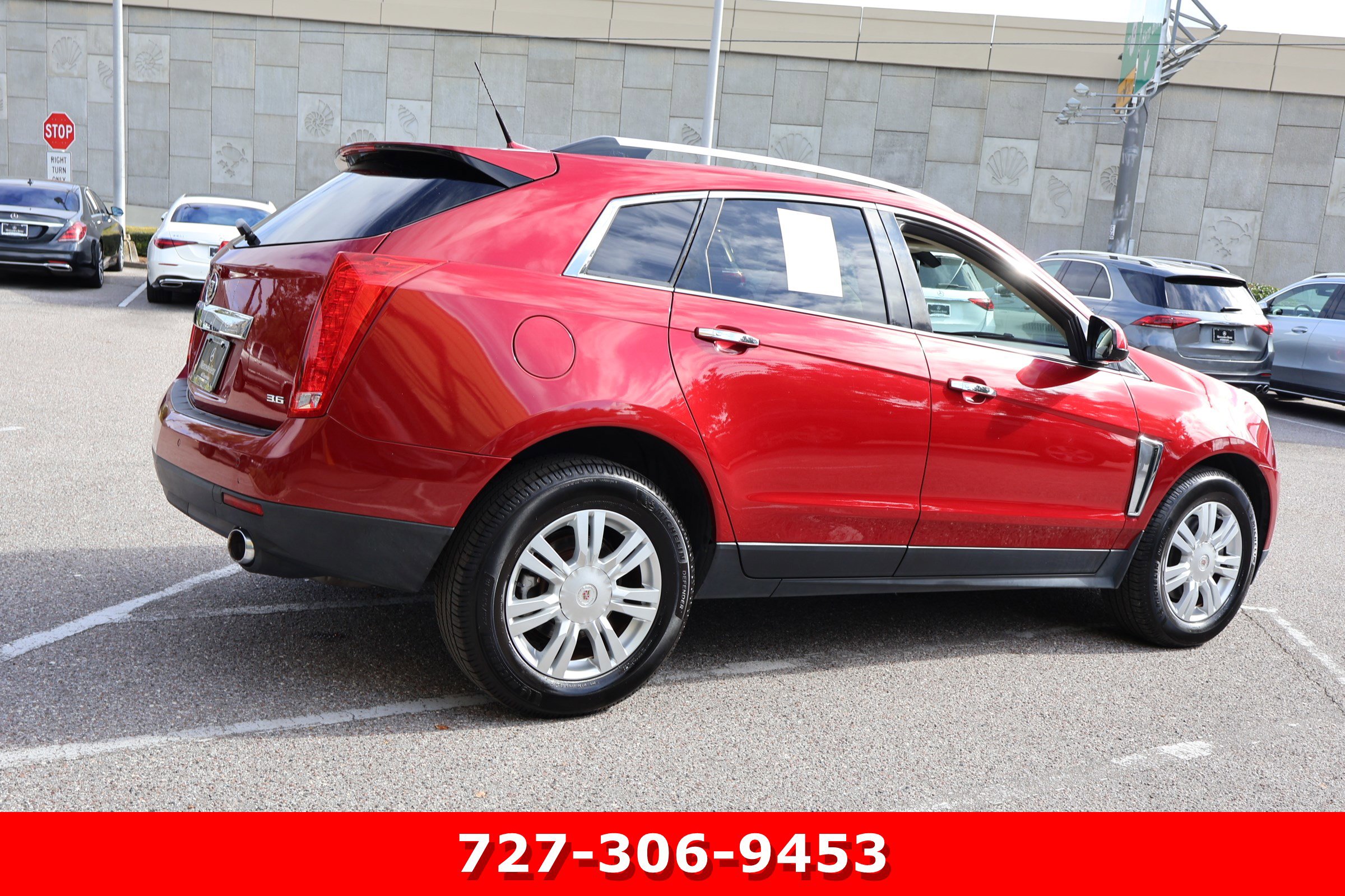 Used 2014 Cadillac SRX Luxury image 10