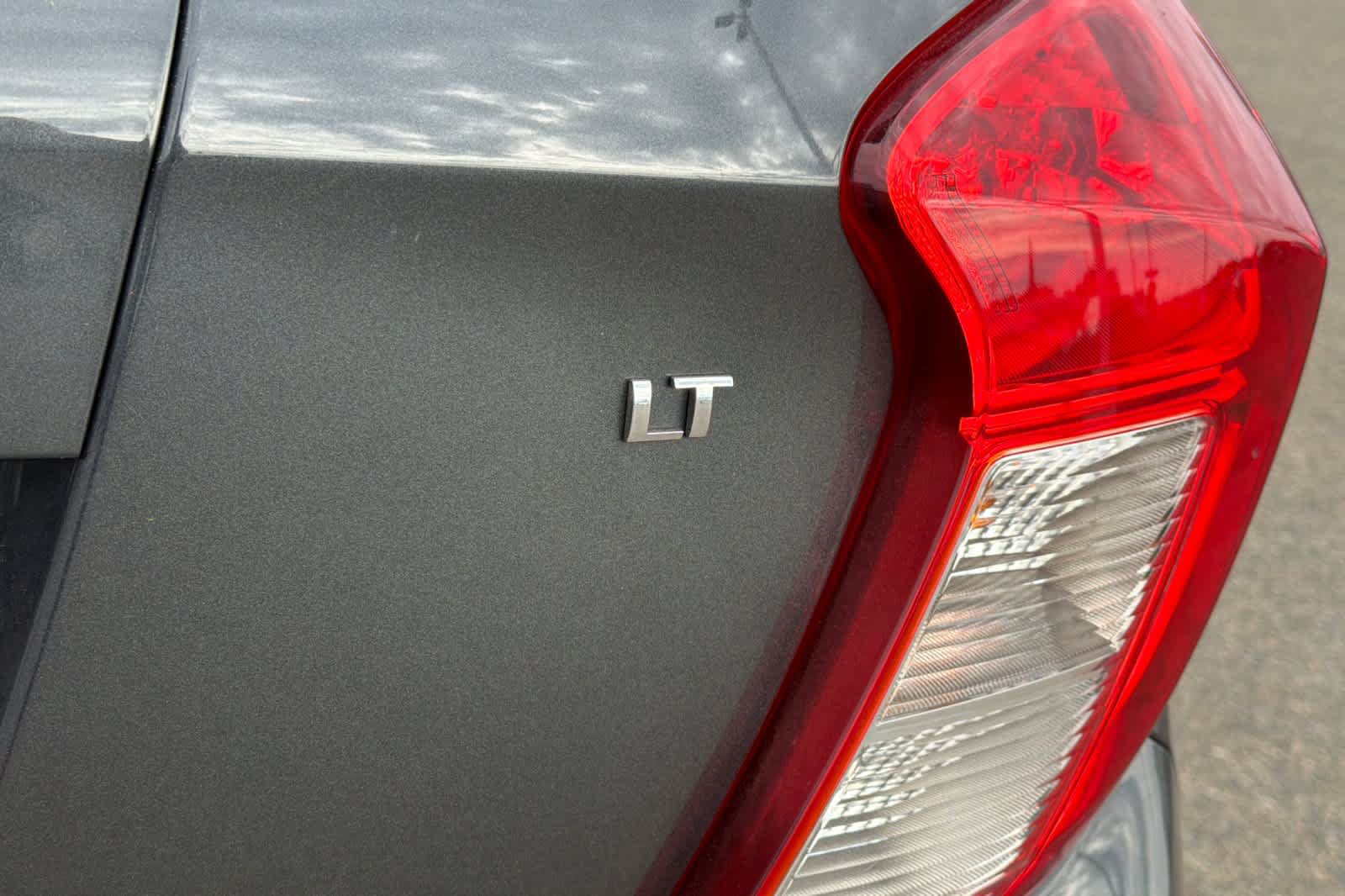 Used 2021 Chevrolet Spark LT FWD image 10