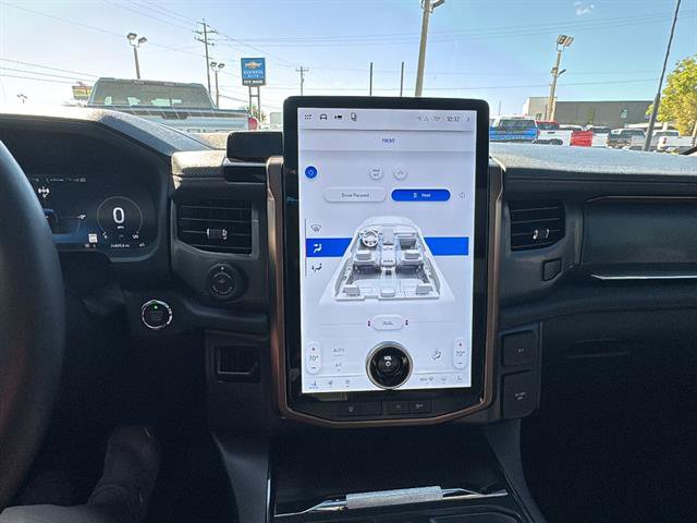 Used 2024 Ford F150 Lightning Lariat image 21