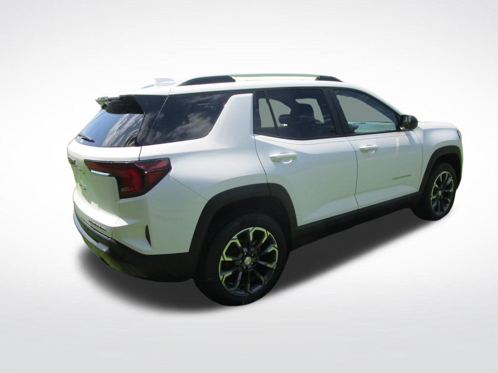 Used 2026 GMC Terrain Elevation w/ Elevation Premium Package FWD image 8