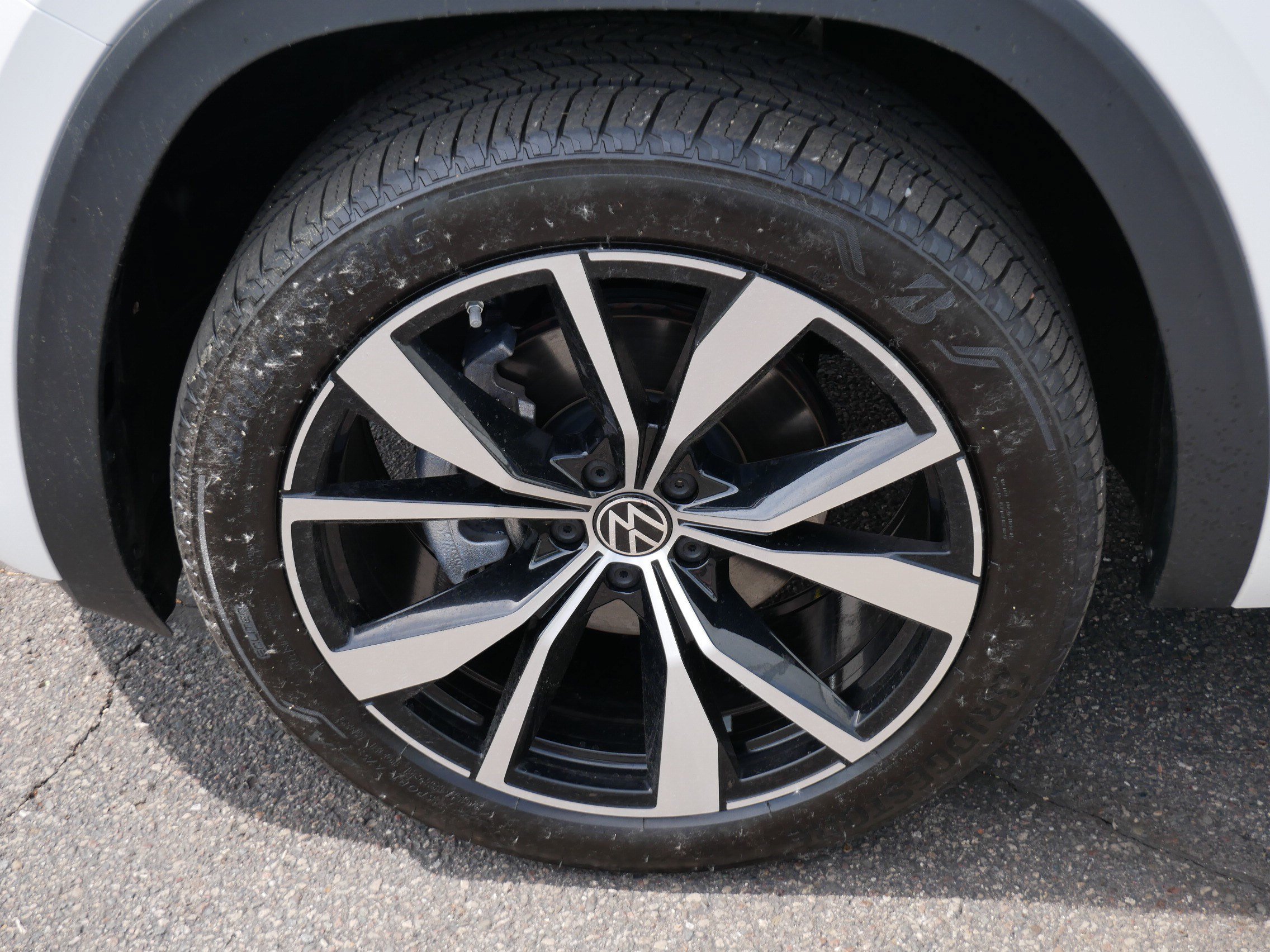Certified 2026 Volkswagen Atlas SEL Premium R-Line AWD/4WD image 15