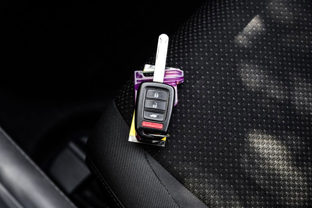 Used 2022 Honda HR-V Sport image 65