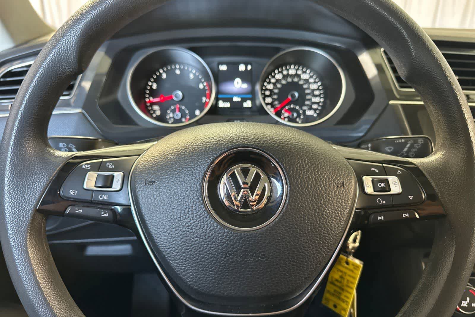 Used 2018 Volkswagen Tiguan S FWD image 25