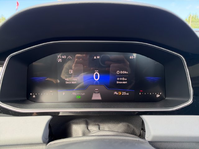 New 2027 Volkswagen Jetta SE FWD image 17