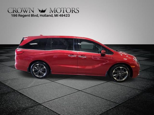 Used 2022 Honda Odyssey Elite image 2