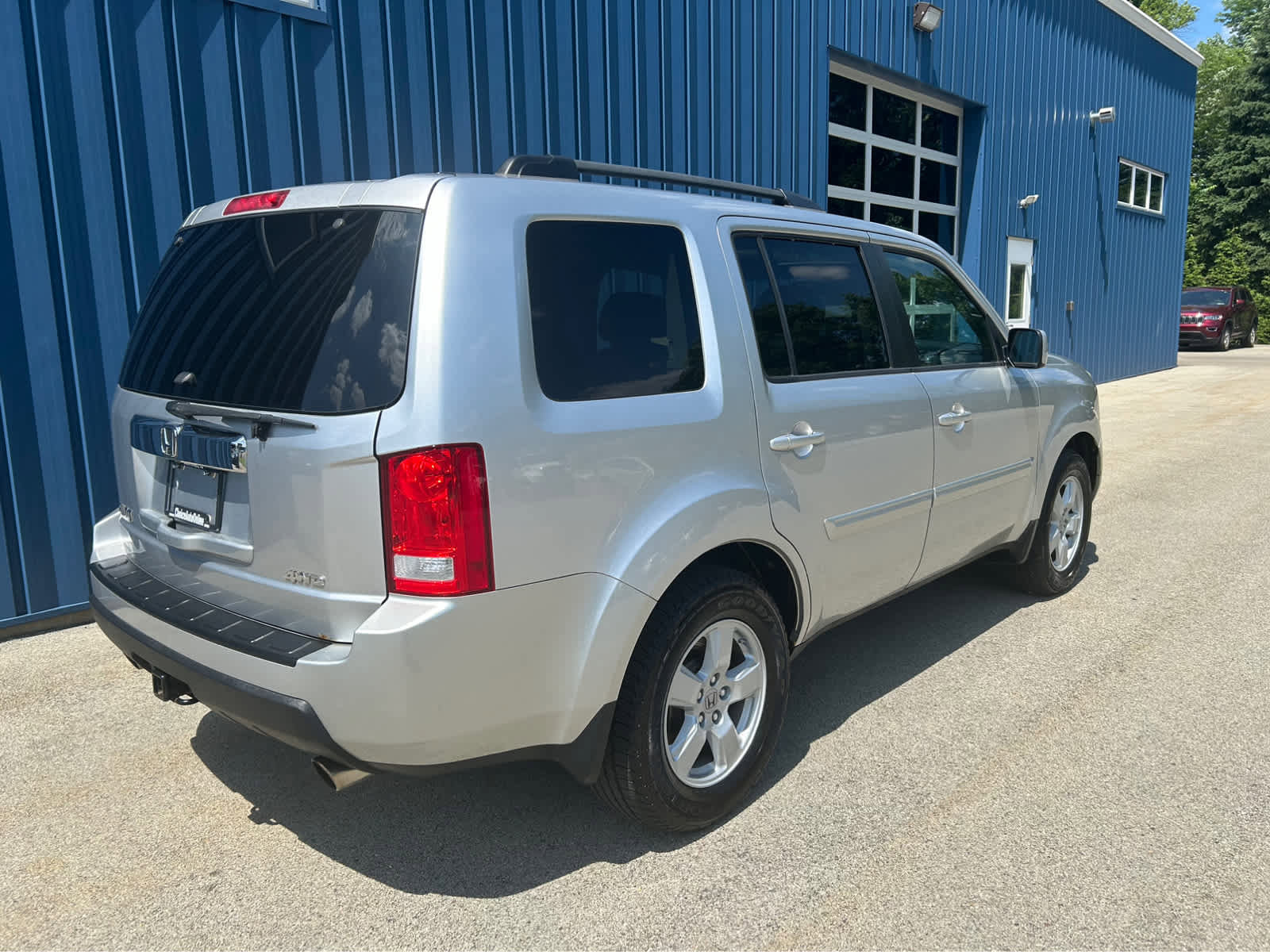 Used 2010 Honda Pilot EX-L image 4