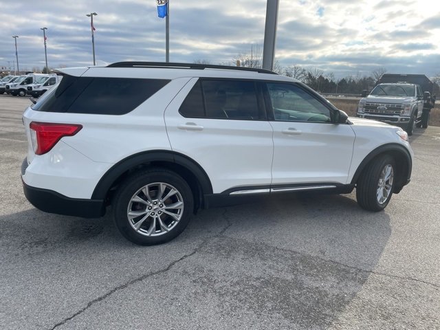 Used 2023 Ford Explorer XLT w/ Equipment Group 202A image 13