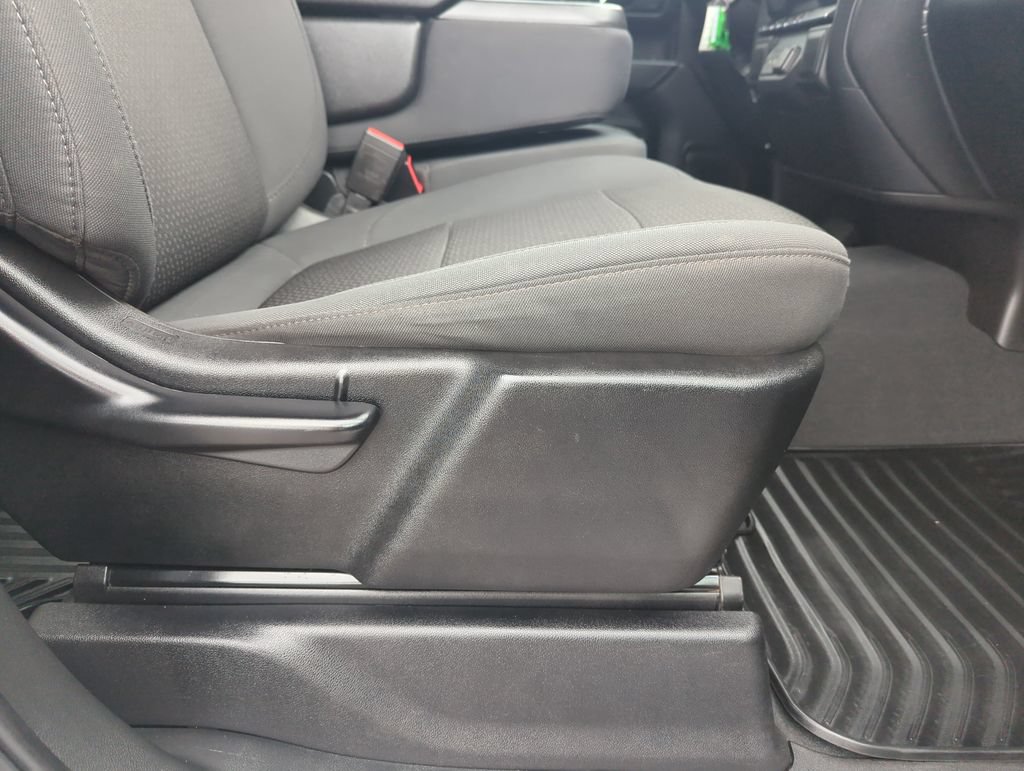 Used 2021 Chevrolet Silverado 1500 Custom Trail Boss w/ LPO, Dark Essentials Package AWD/4WD image 33