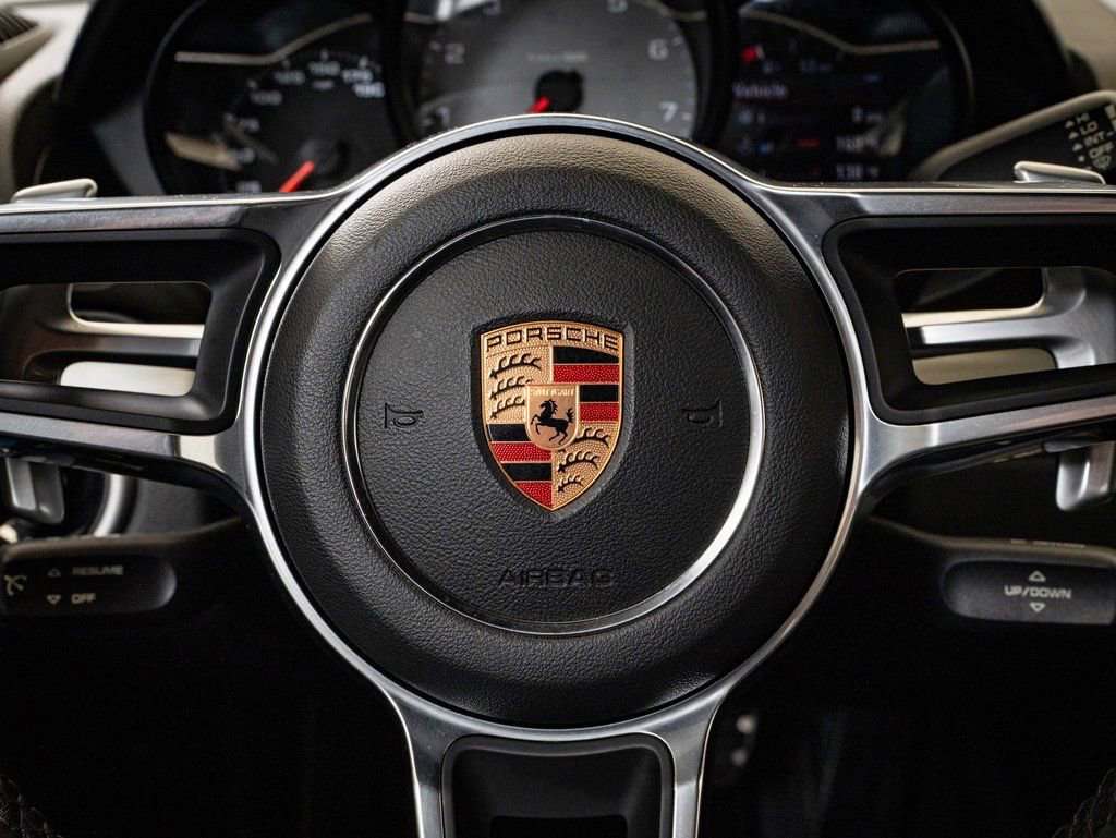 Used 2018 Porsche 718 Cayman S image 24