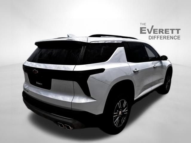 New 2026 Chevrolet Traverse LT w/ Driver Confidence Package AWD/4WD image 7