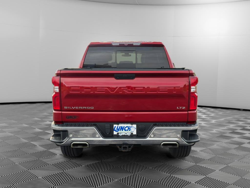Used 2021 Chevrolet Silverado 1500 LTZ w/ LTZ Premium Package AWD/4WD image 3