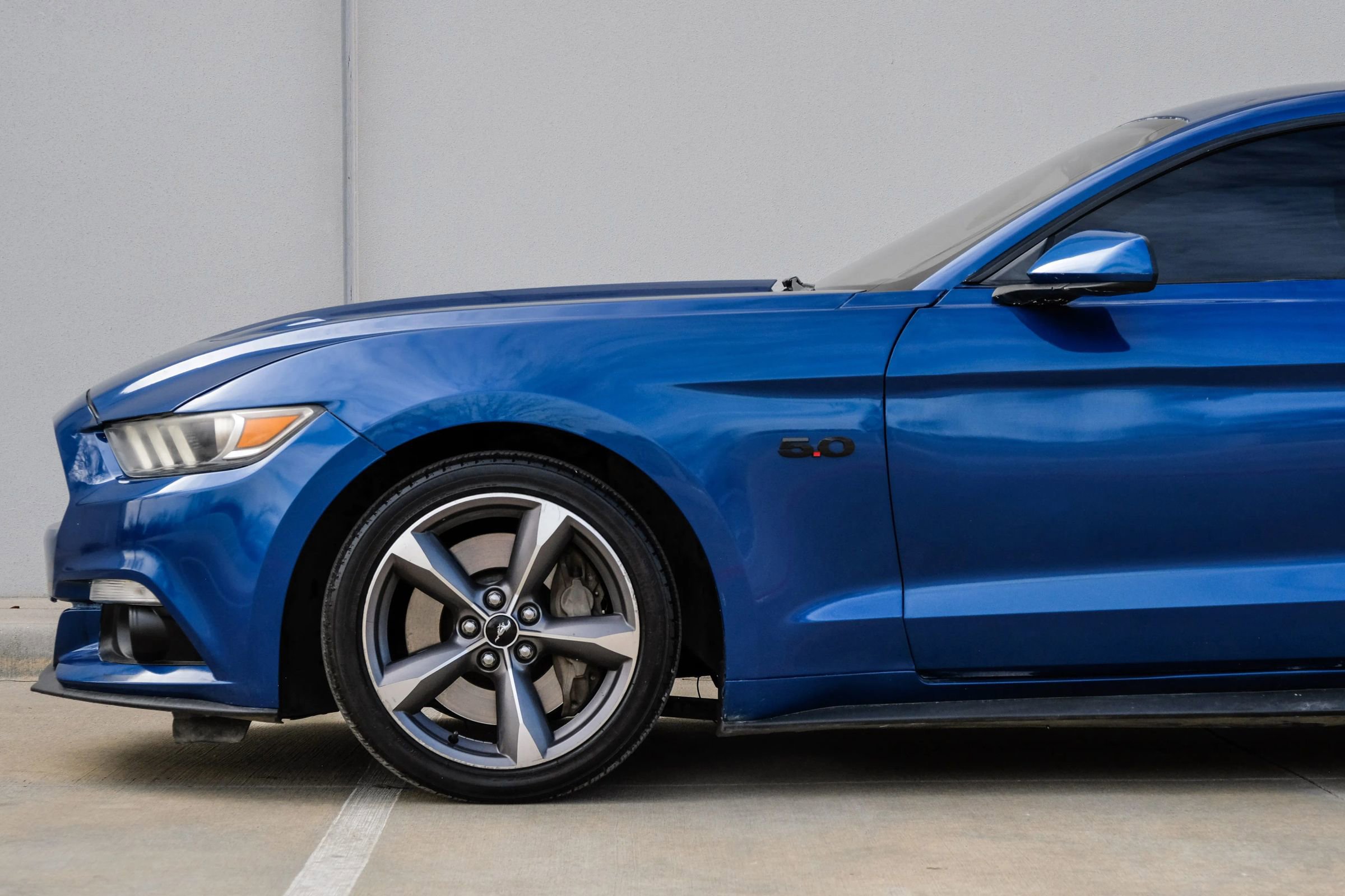 Used 2017 Ford Mustang GT image 9