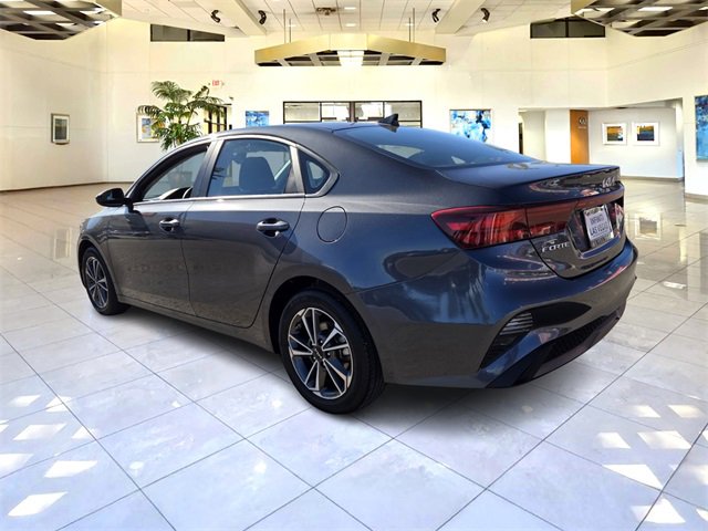 Used 2023 Kia Forte LXS image 5