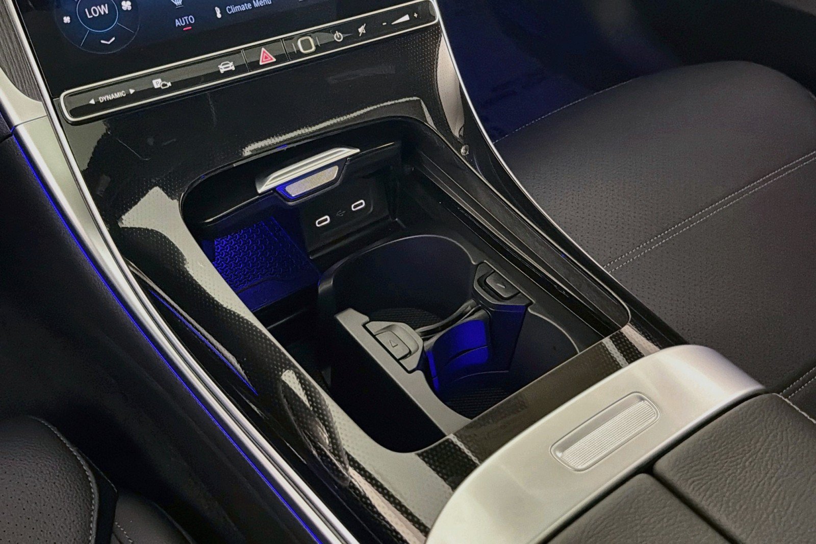 New 2026 Mercedes-Benz C 300 Sedan image 5