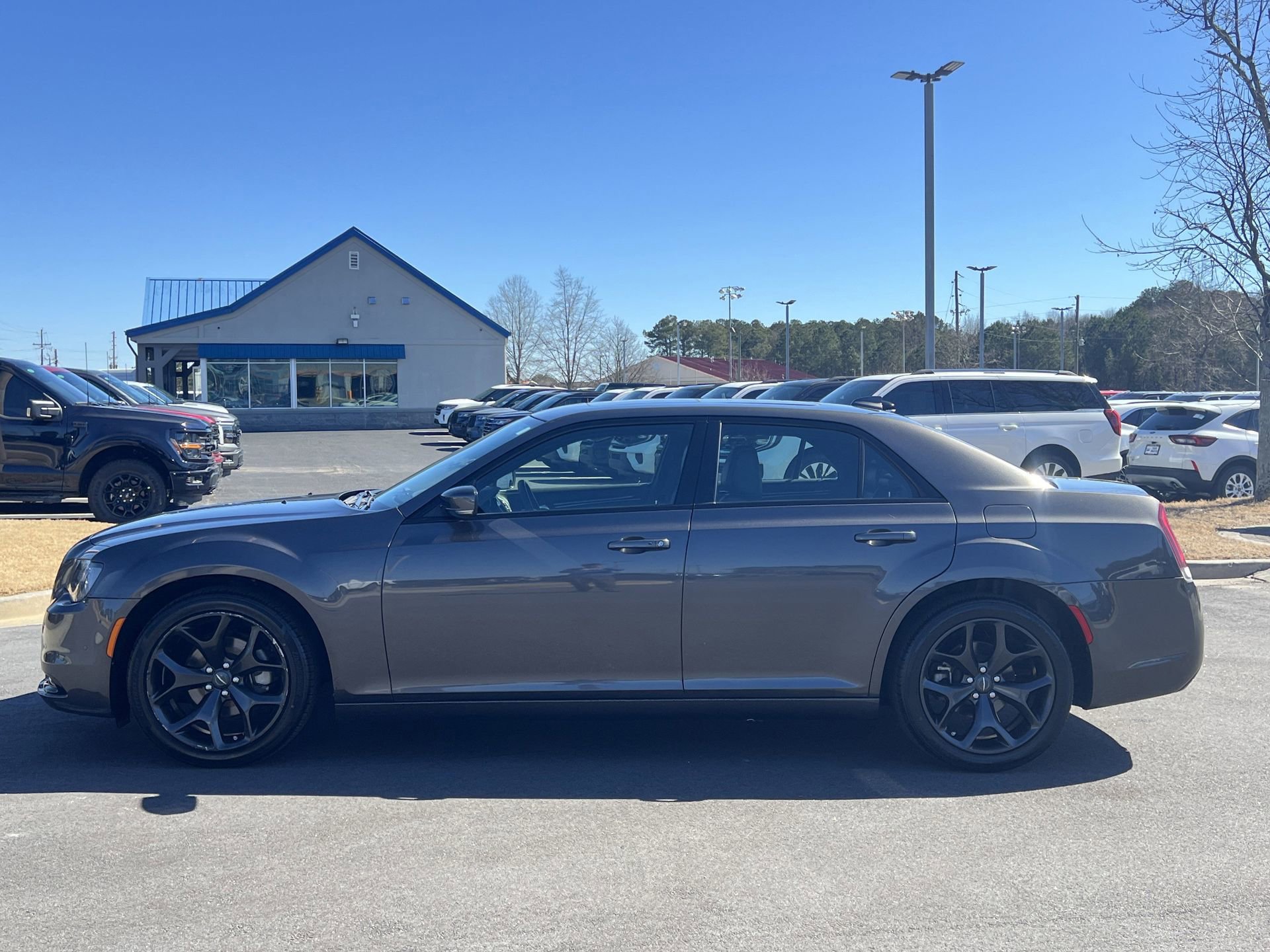 Used 2023 Chrysler 300 S image 24