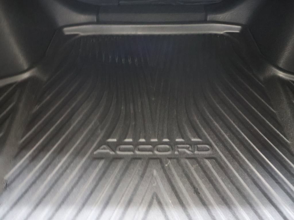 Used 2024 Honda Accord EX image 13
