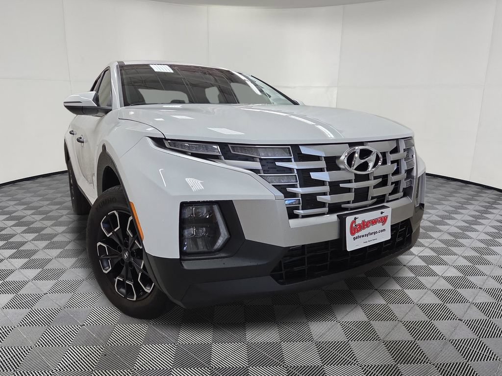 Used 2024 Hyundai Santa Cruz SEL AWD/4WD image 2