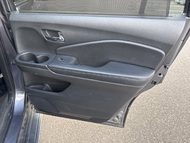 Used 2016 Honda Pilot Elite image 17