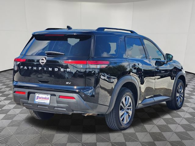 Used 2024 Nissan Pathfinder SV FWD image 5