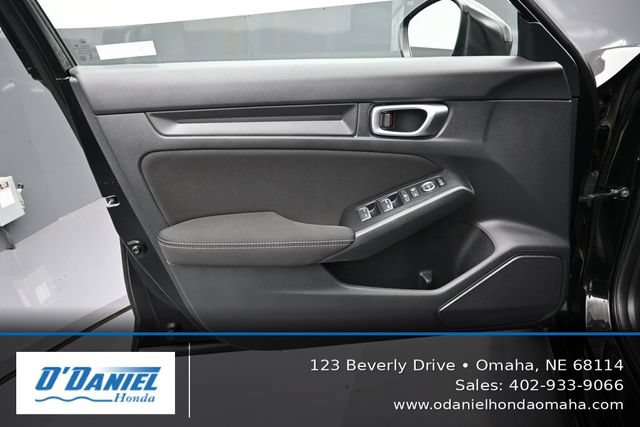 Used 2023 Honda Civic Sport image 23